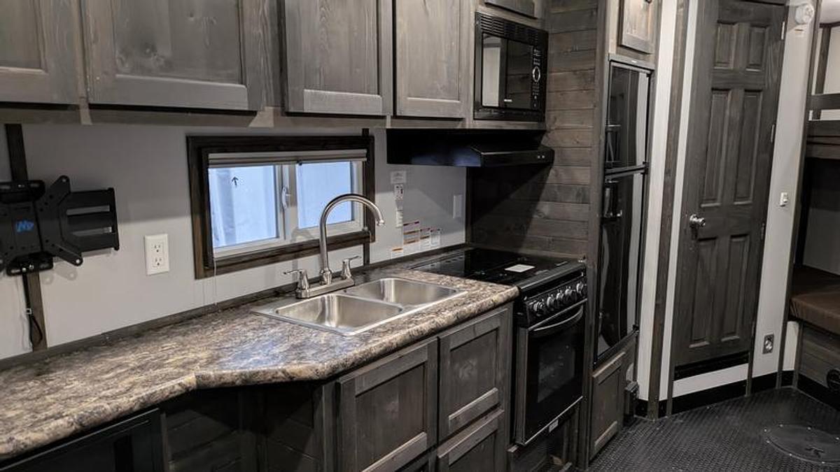 Used 2024 Ice Castle Fish Houses 8' X 21V Extreme RV III