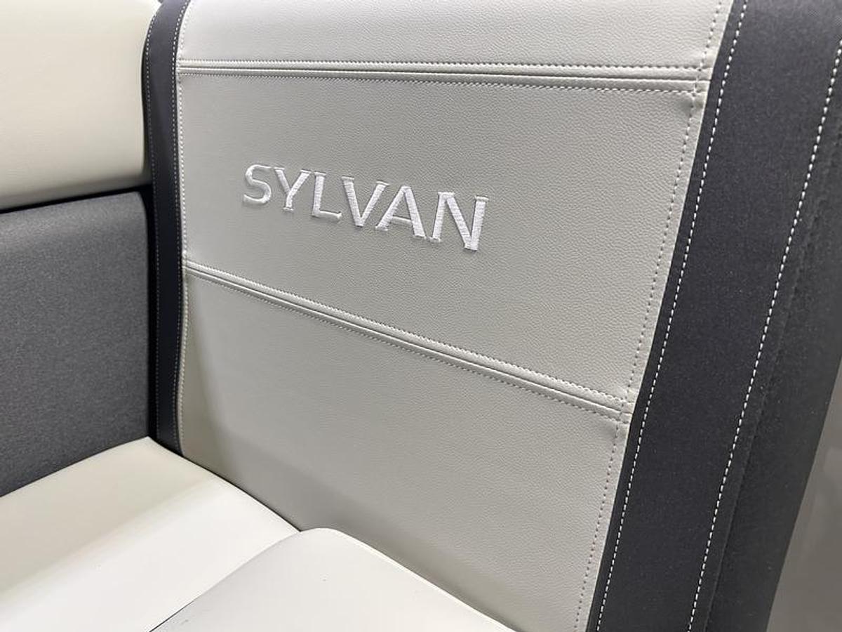 2026 Sylvan 822 Party Fish