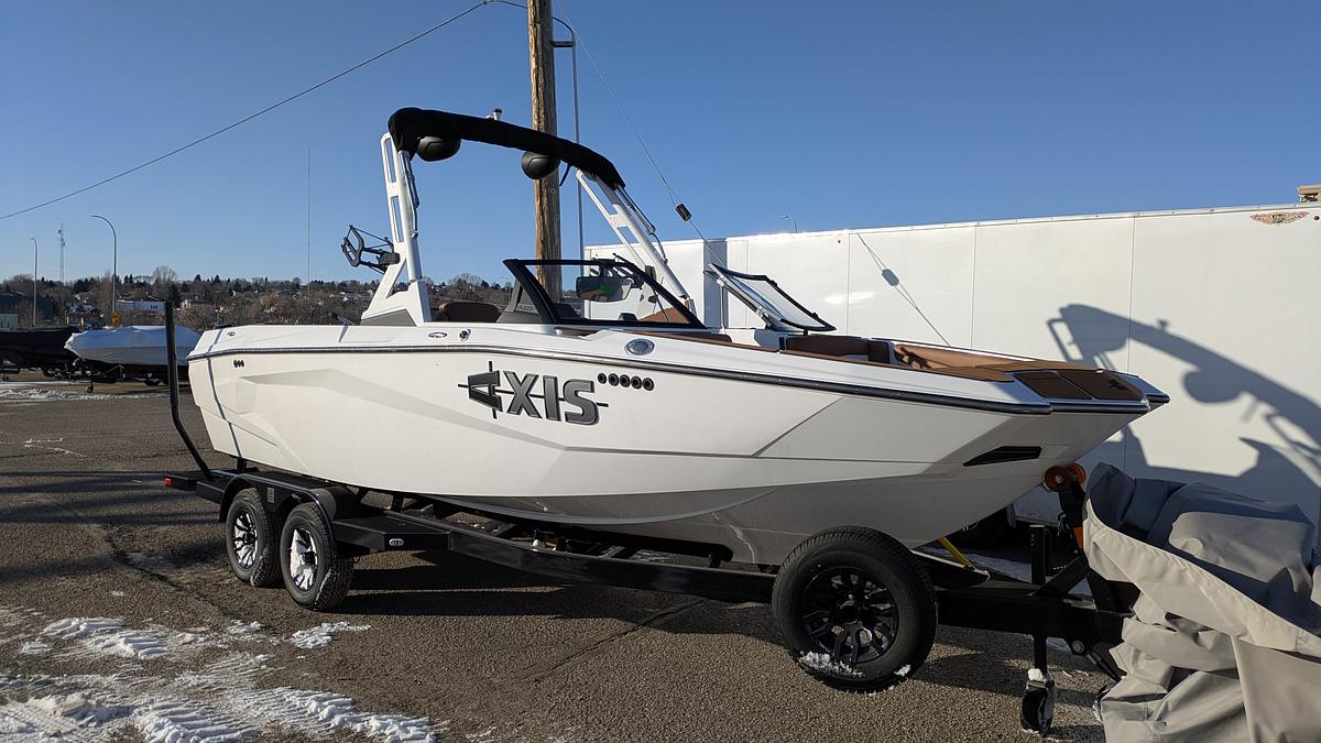 2025 Axis Wake Research A225