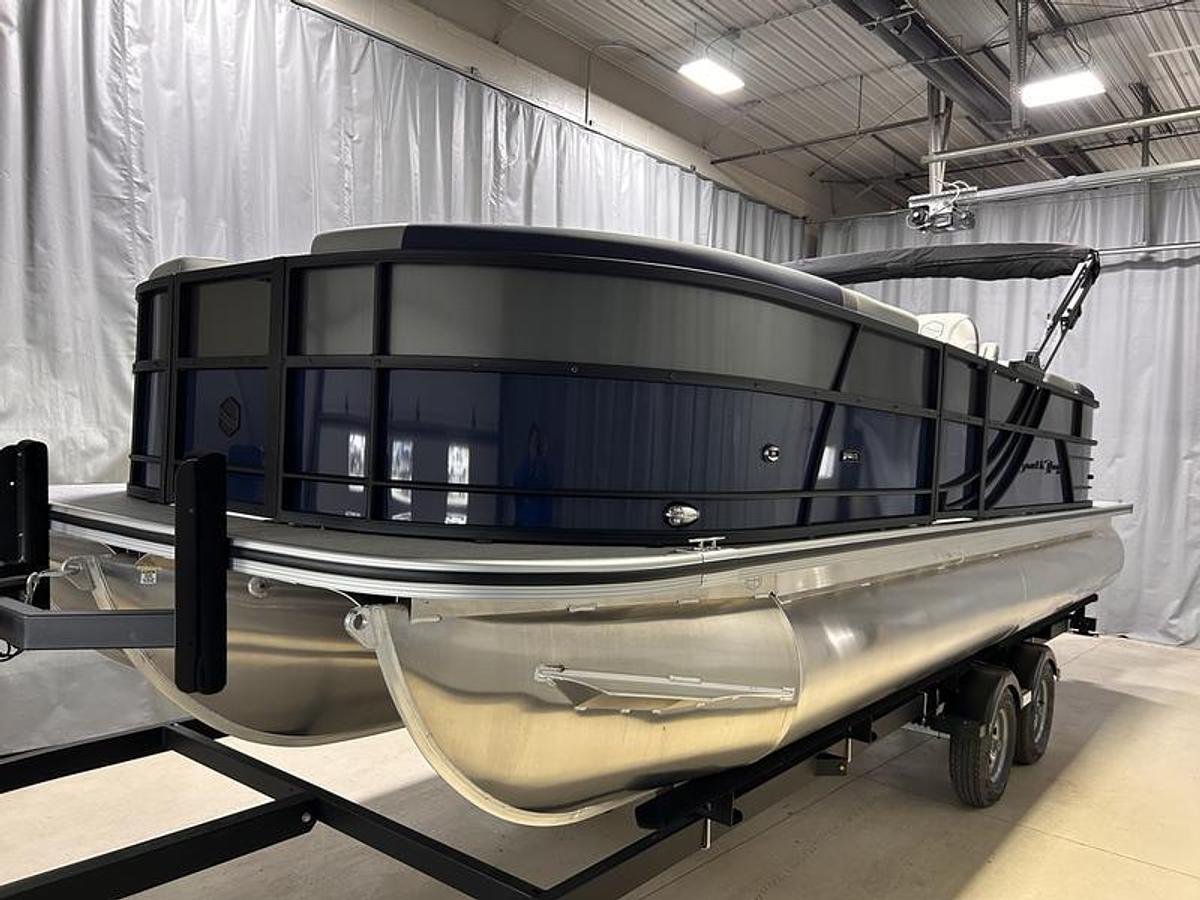 2025 South Bay S224RS Rear Seating 2.75