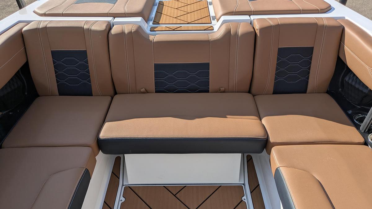 2026 Malibu Boats 23 LSV