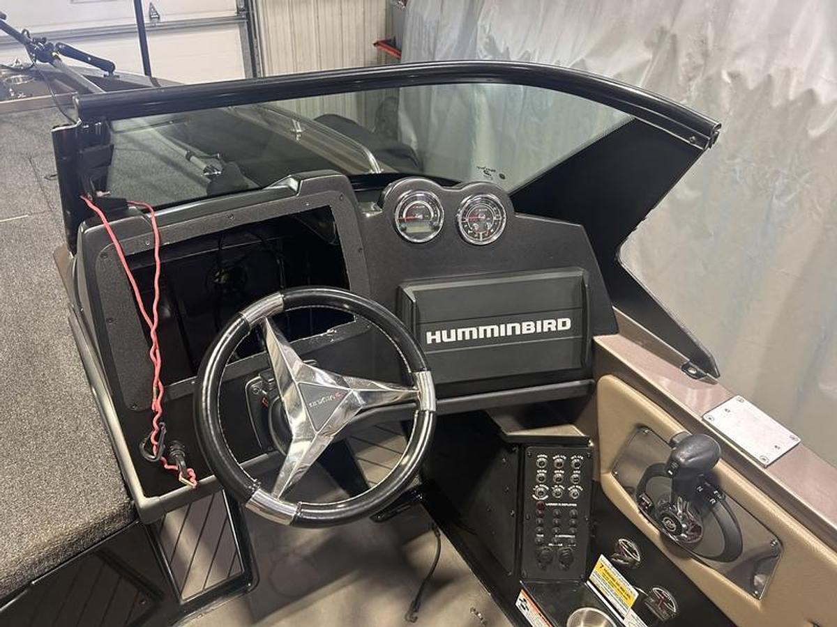 Used 2021 Vexus DVX19