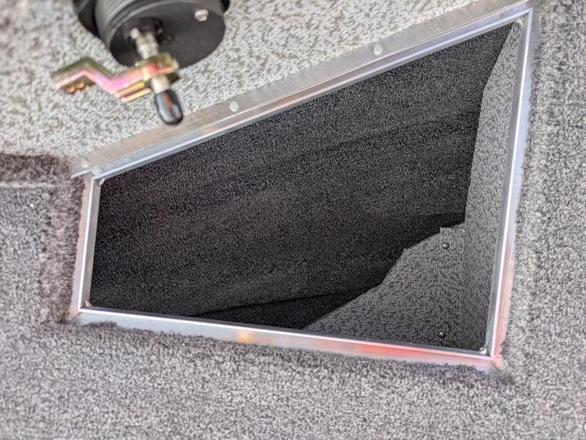 2026 Crestliner 1850 Sportfish