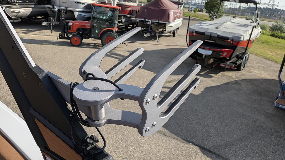 2026 Malibu Boats 23 LSV