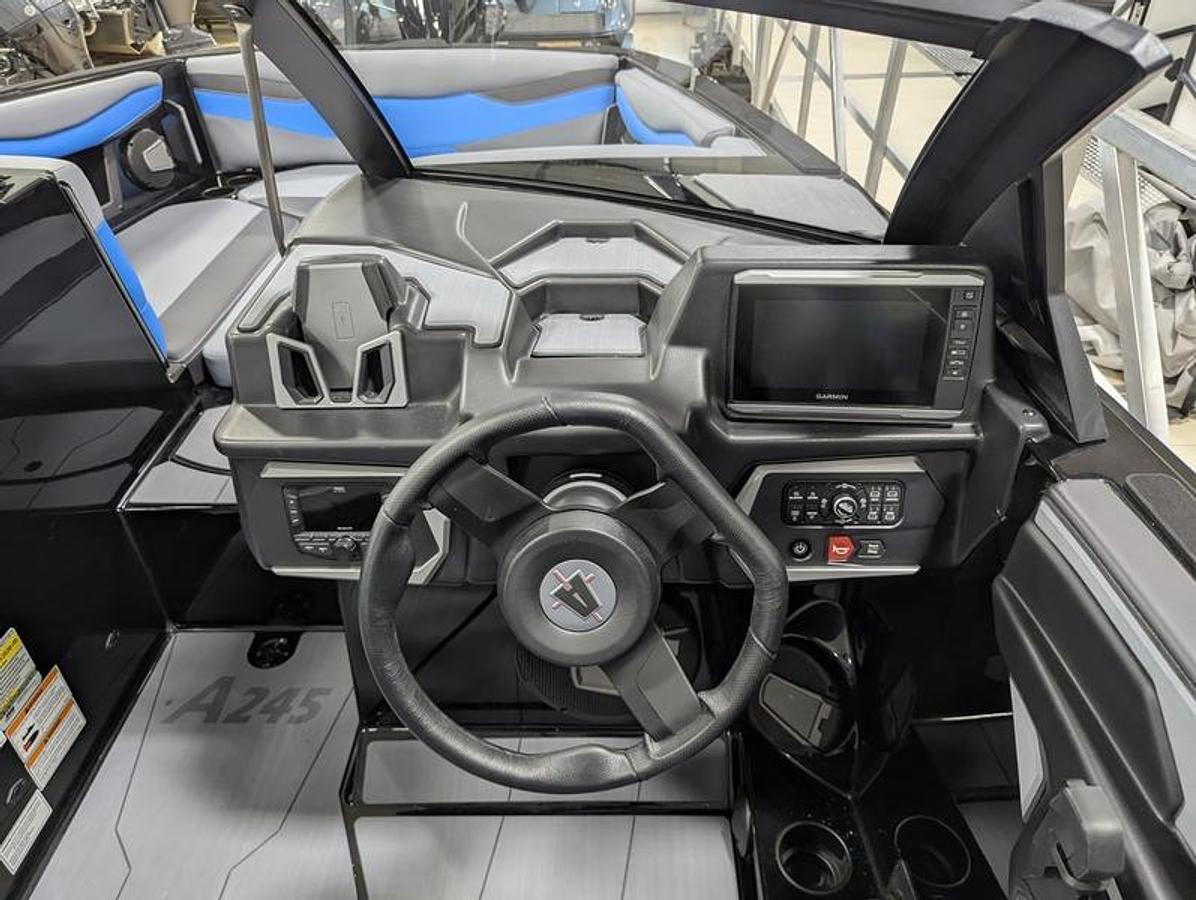 2025 Axis Wake Research A245