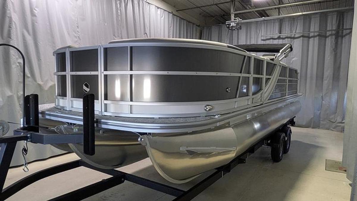 2026 South Bay 224FCR LE 2.75