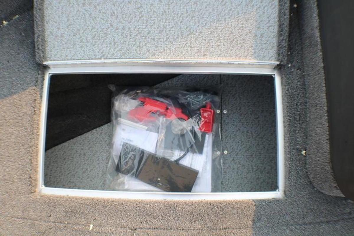 2025 Crestliner 1750 Hawk SC JS