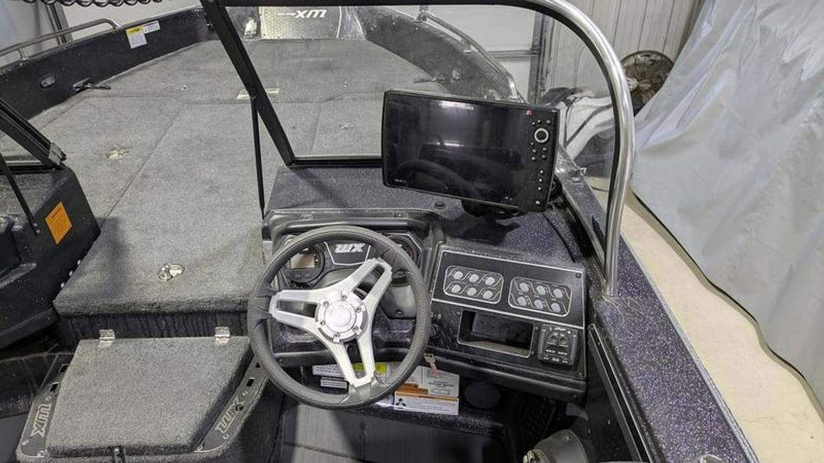 Used 2023 Skeeter WX2060