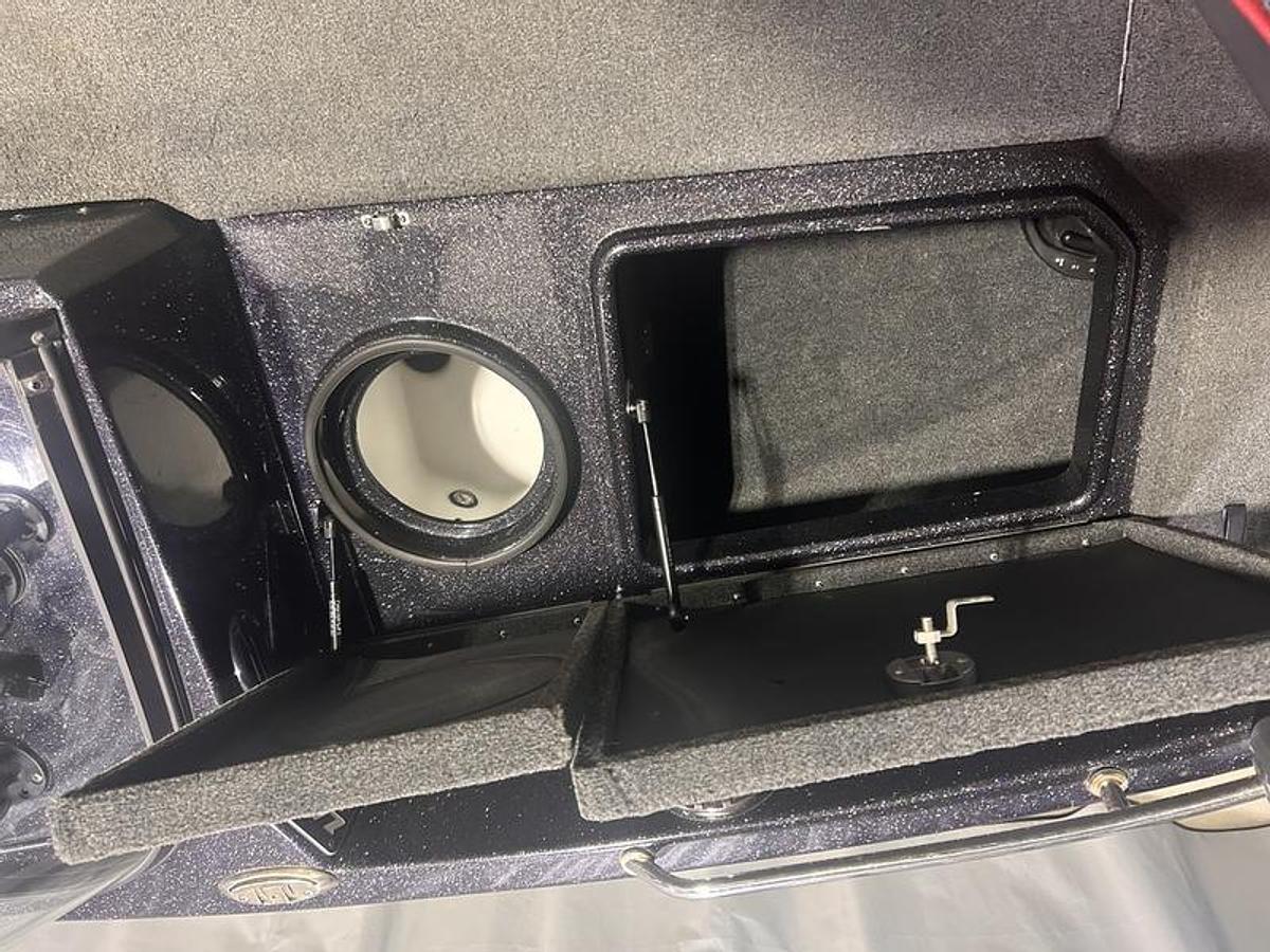 Used 2021 Skeeter WX2060