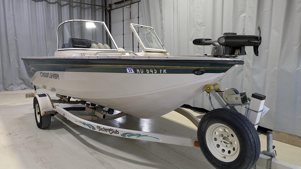 Used 2002 Crestliner 1850 Sportfish