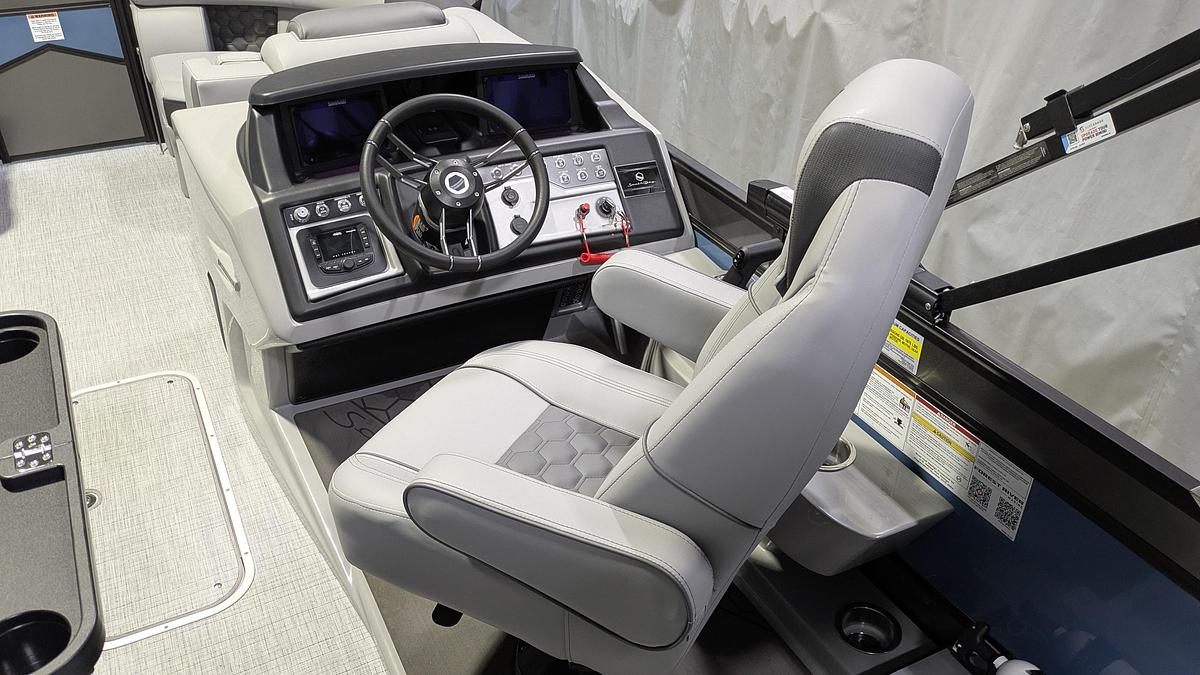 2026 South Bay 523FCR 3.0