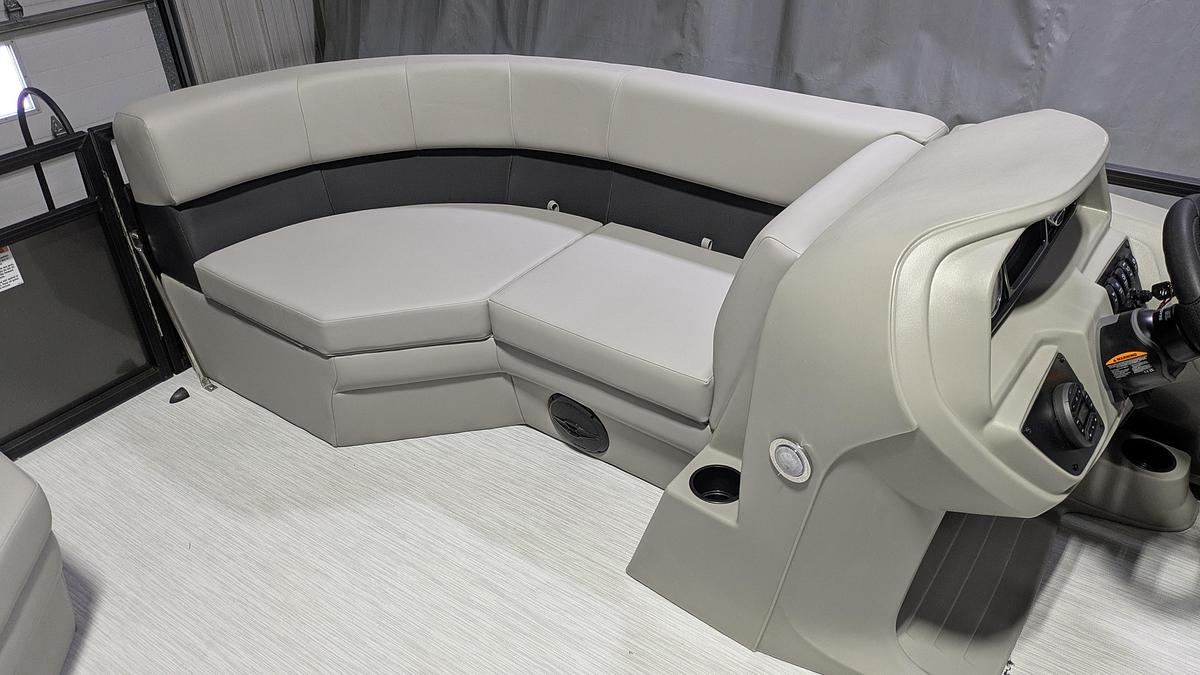 2026 Dockside 22DQ 2.75