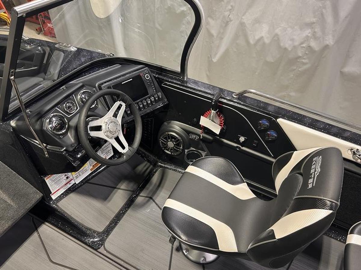 2026 Skeeter SOLERA189 *$500 Tackle Warehouse Giftcard*