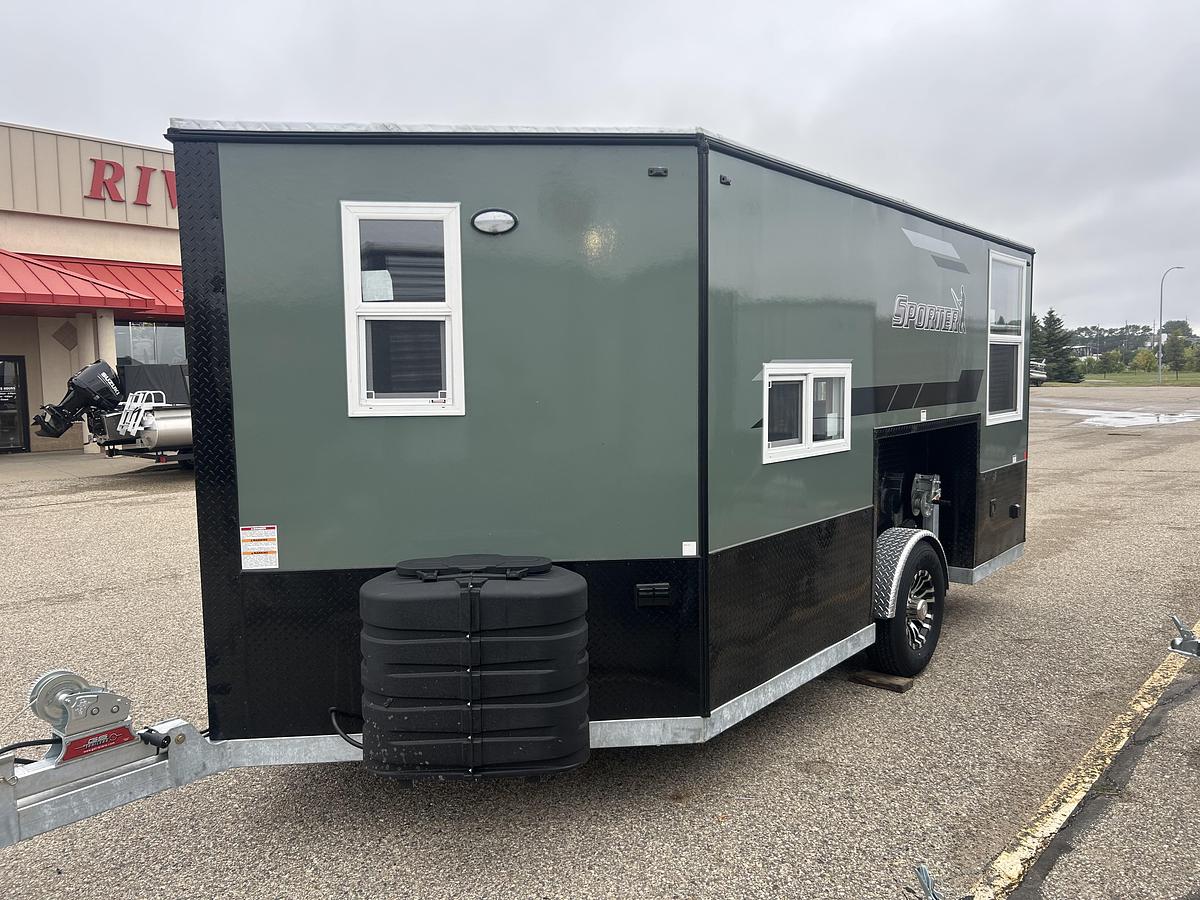 2027 Ice Castle Fish Houses 8' X 14V SPORTER