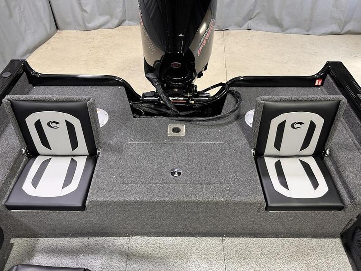 2025 Crestliner 2050 Fish Hawk