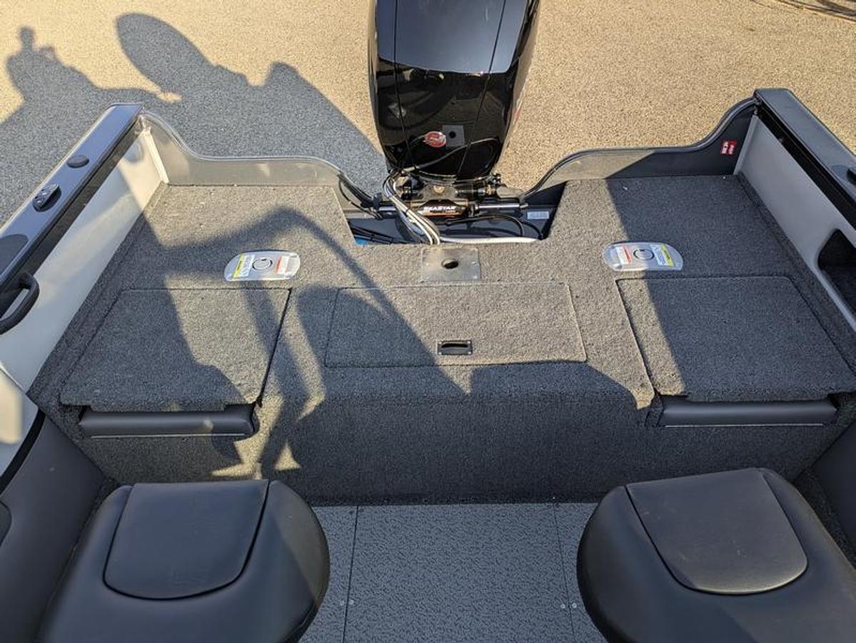 2026 Crestliner 1850 Sportfish