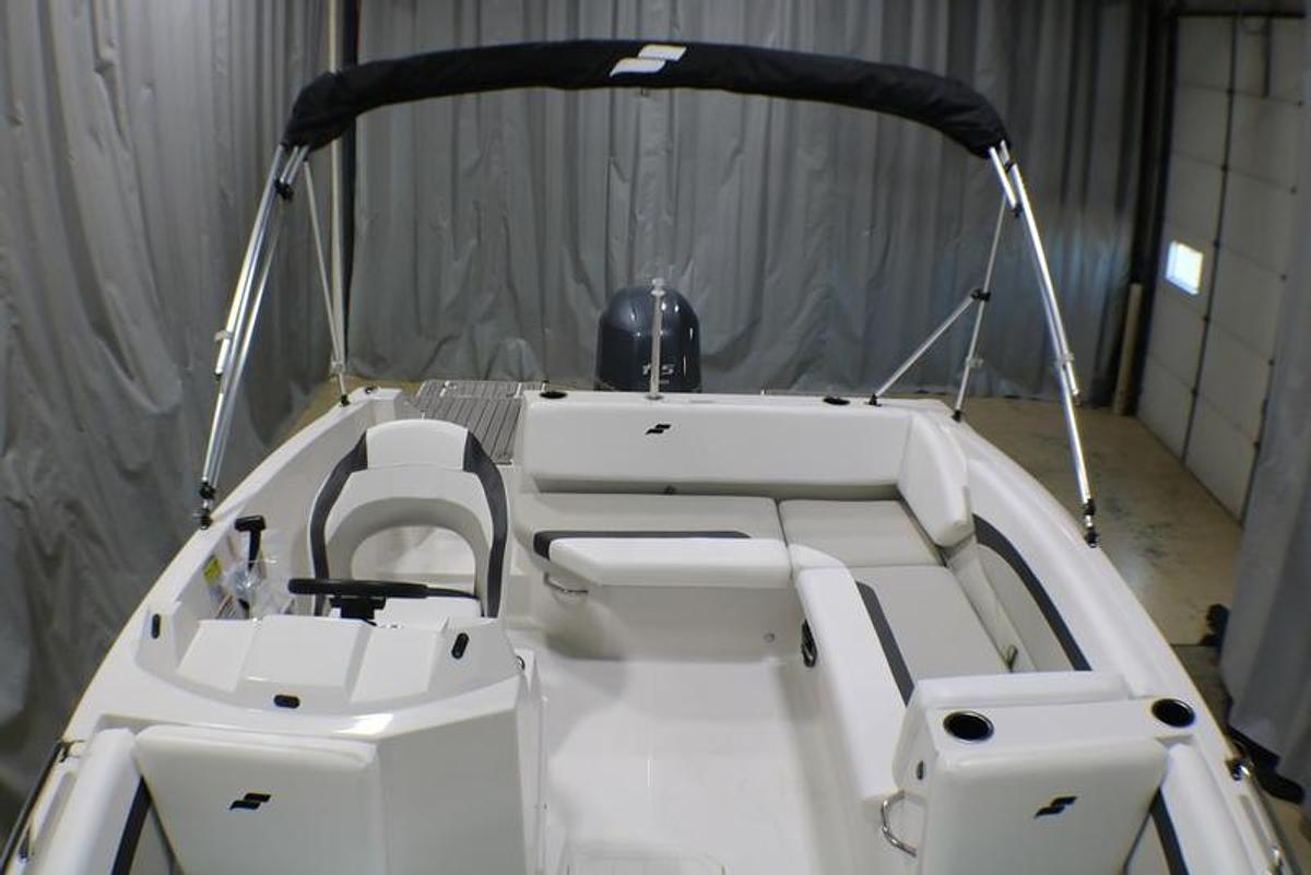 2024 Starcraft Marine SVX 171 OB *AFTER ALL INCENTIVES*