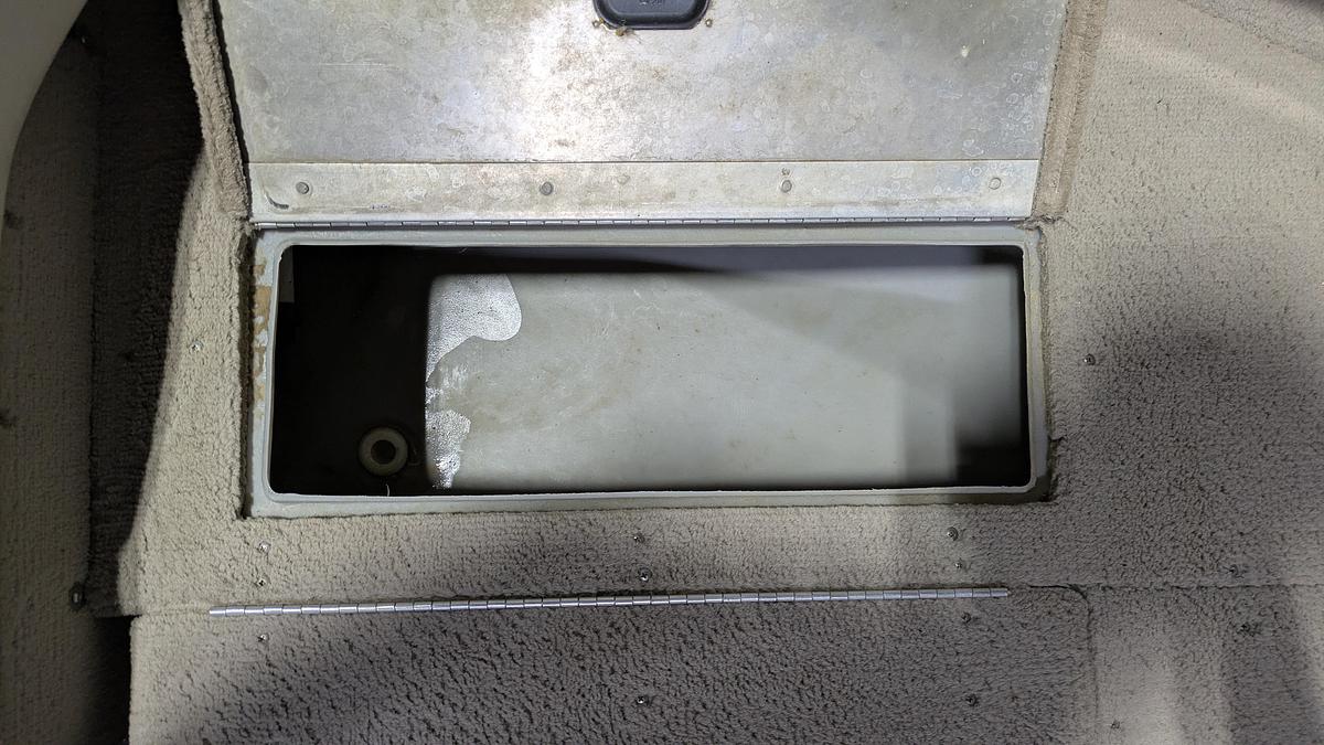 Used 2002 Crestliner 1850 Sportfish