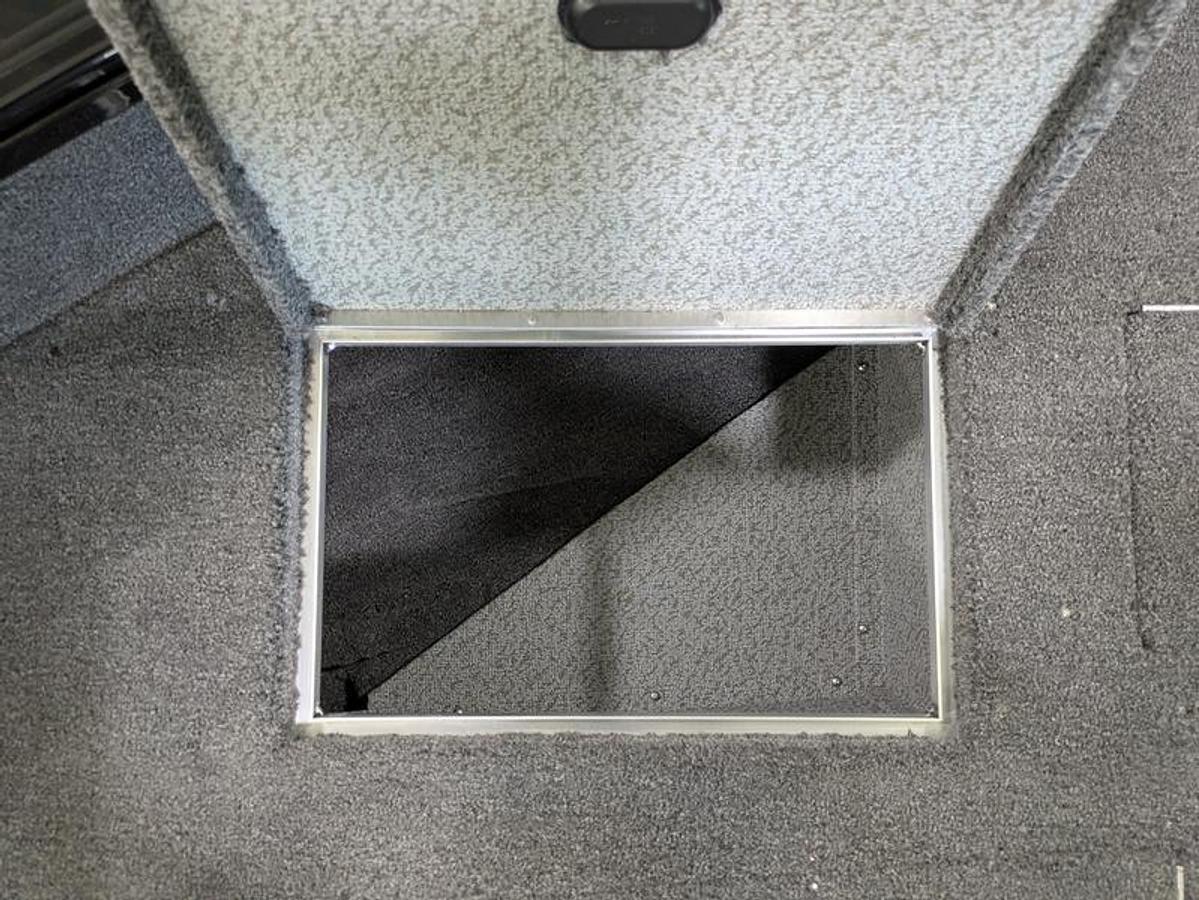 2026 Crestliner 1850 Fish Hawk WT JS RAPTOR