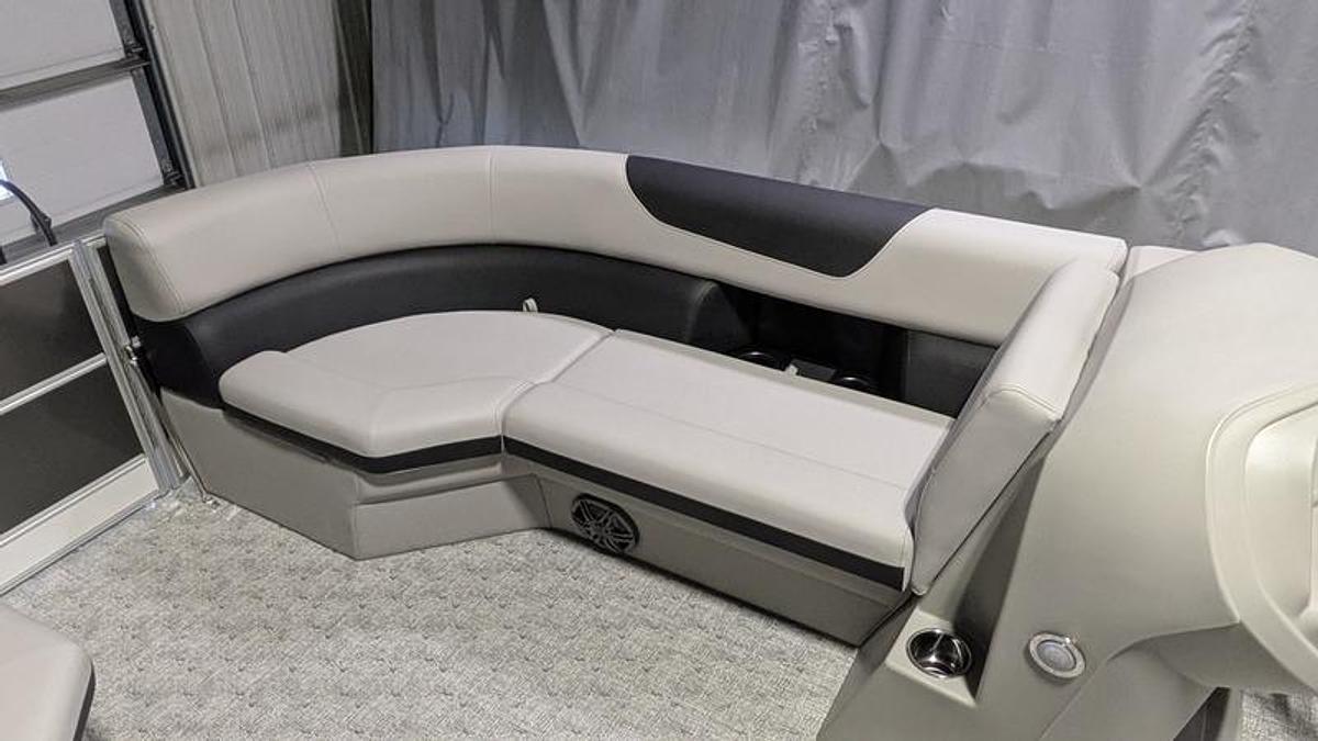 2026 South Bay 224FCR LE 2.75