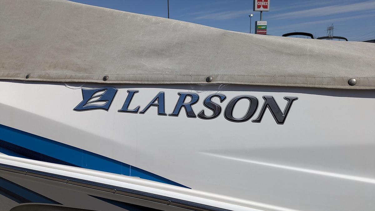 Used 2008 LARSON Senza 186 BR