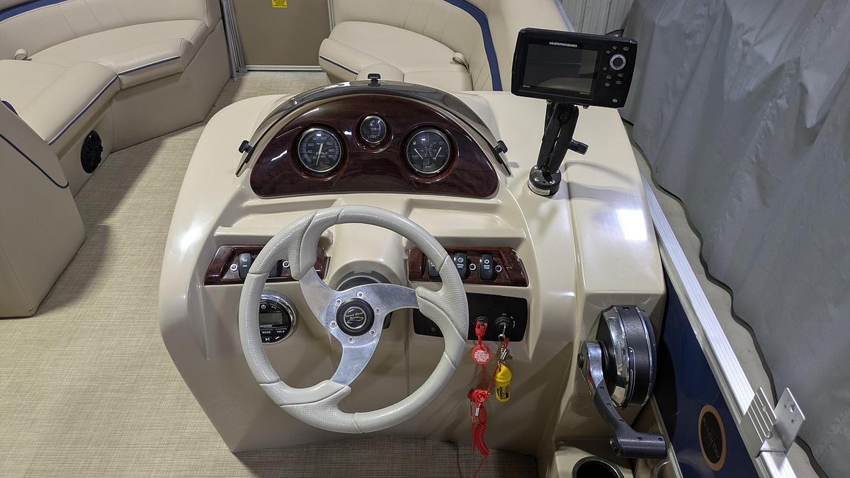 Used 2016 South Bay S222CR 25