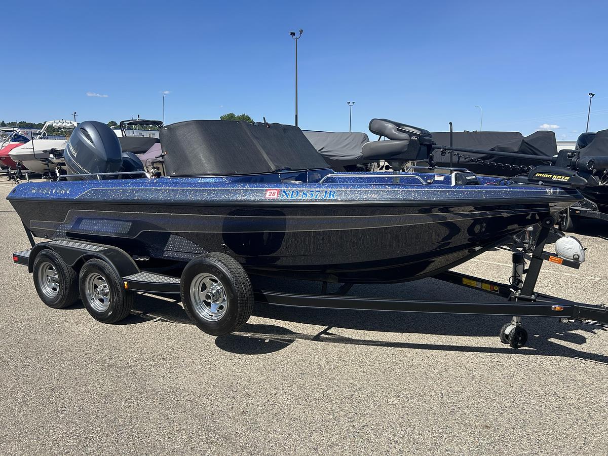 Used 2014 Skeeter WX1900