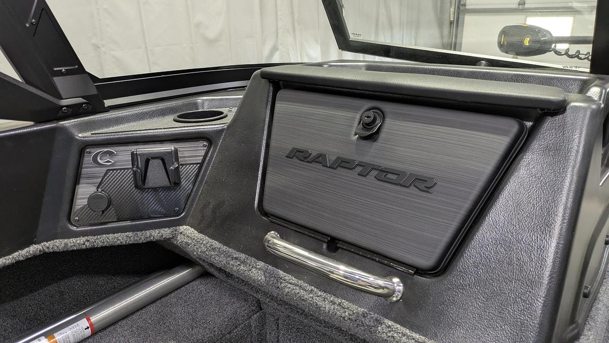 2026 Crestliner 1850 Fish Hawk Raptor Package