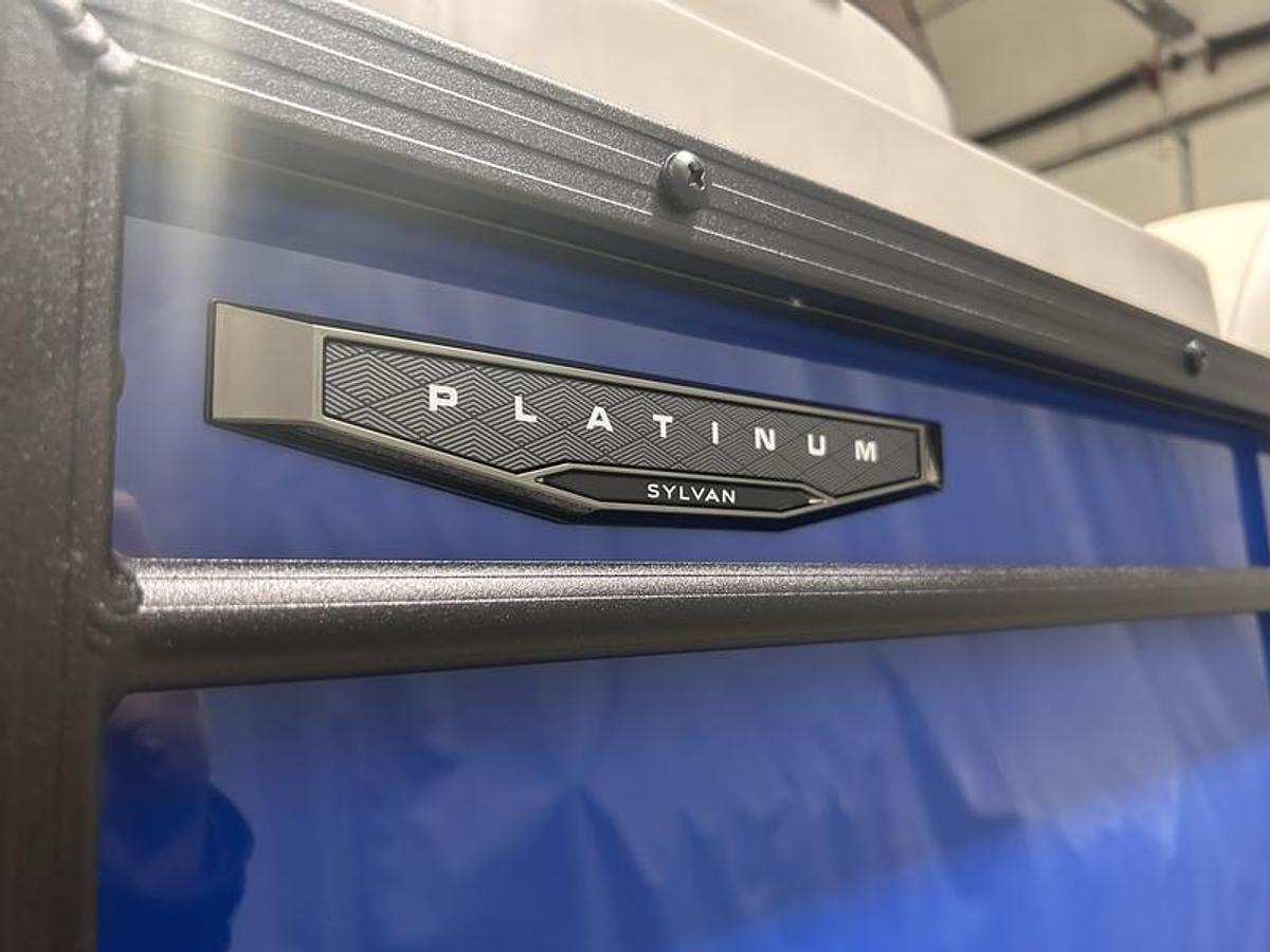 2026 Sylvan X3 CLZ Platinum Package
