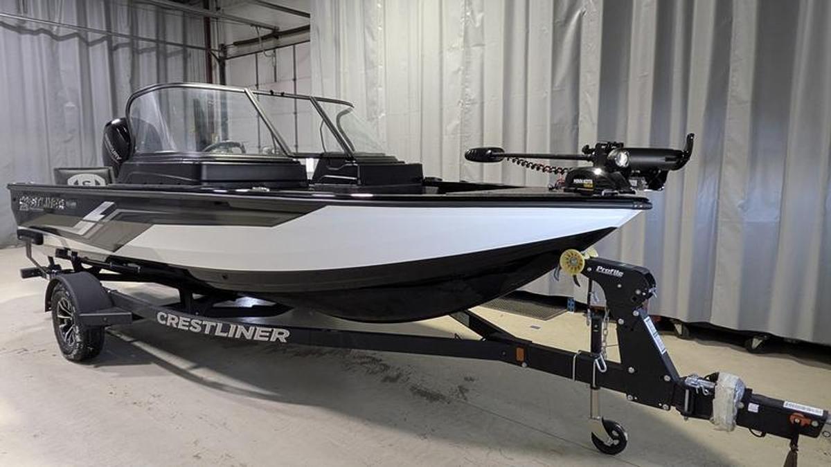 2026 Crestliner 1850 Fish Hawk