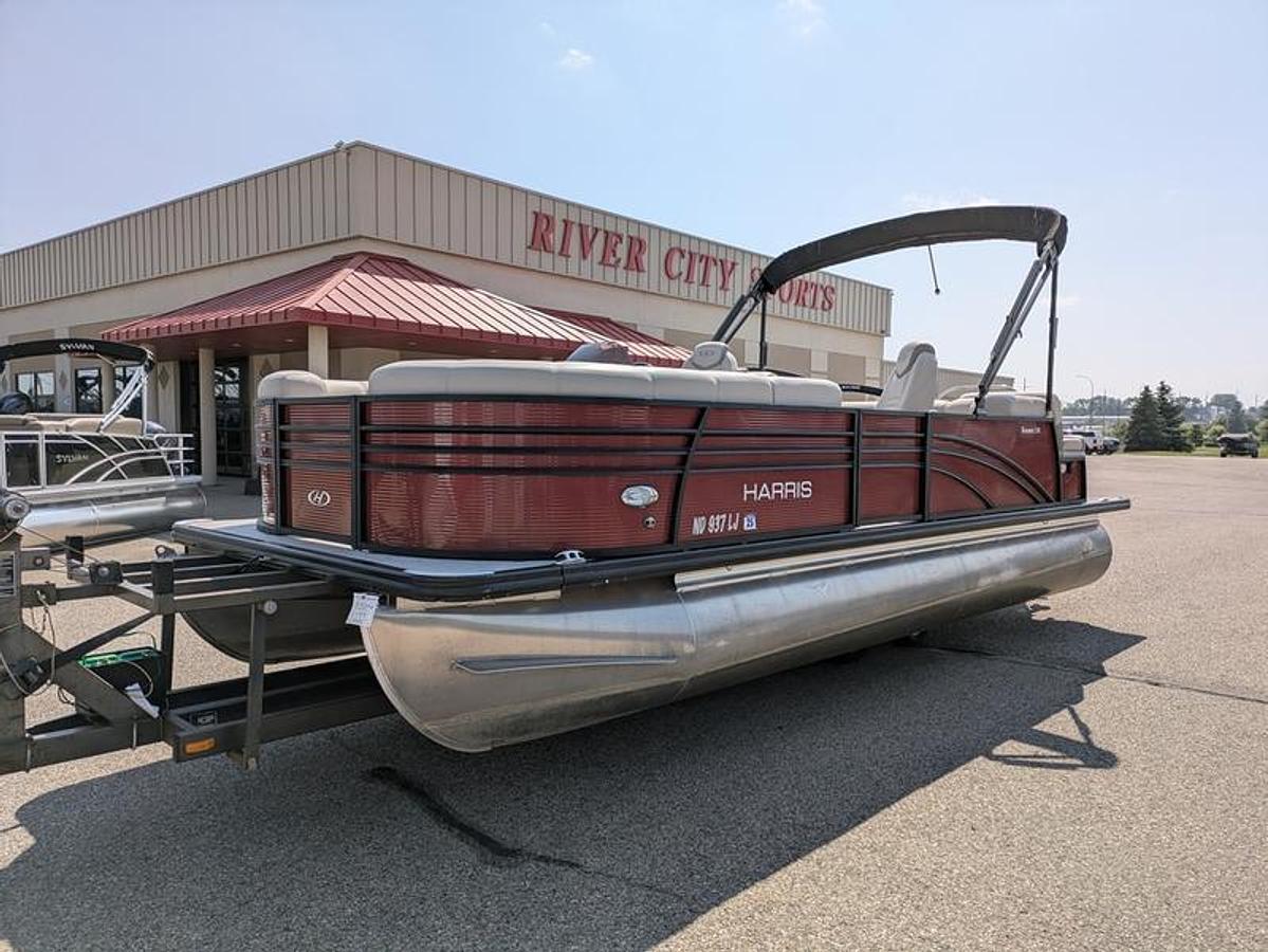 Used 2021 Harris Sunliner 230