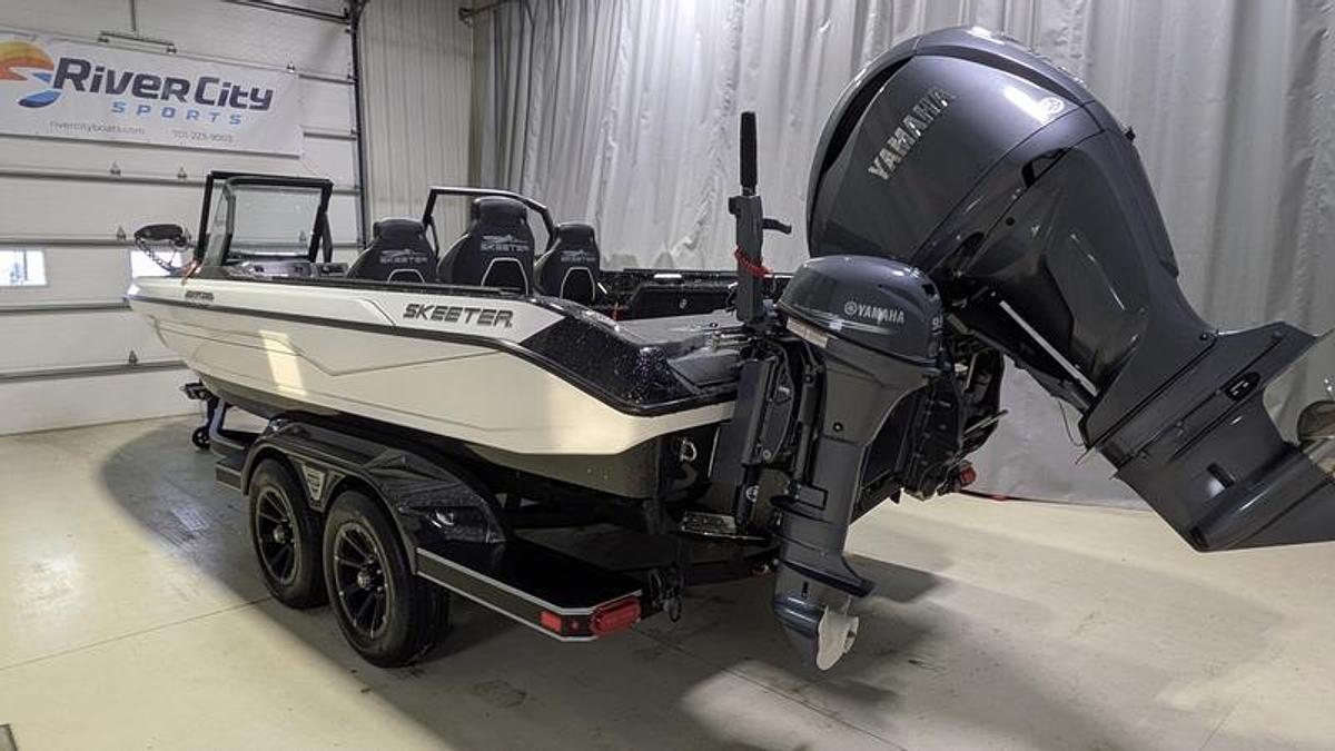 2026 Skeeter WXR2260 *$1000 Tackle Warehouse Giftcard*
