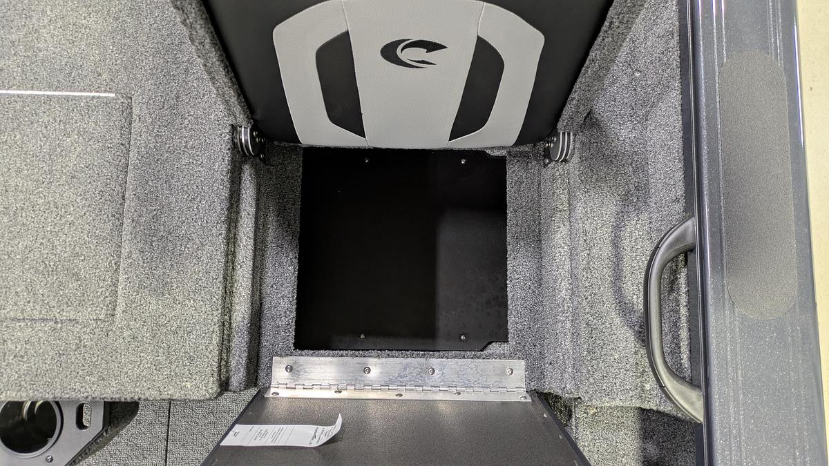 2026 Crestliner 1850 Fish Hawk Raptor Package