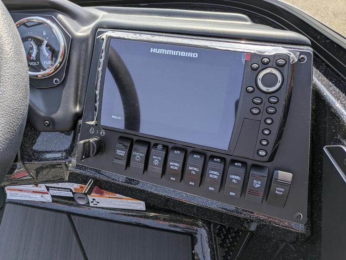 2025 Skeeter SOLERA205