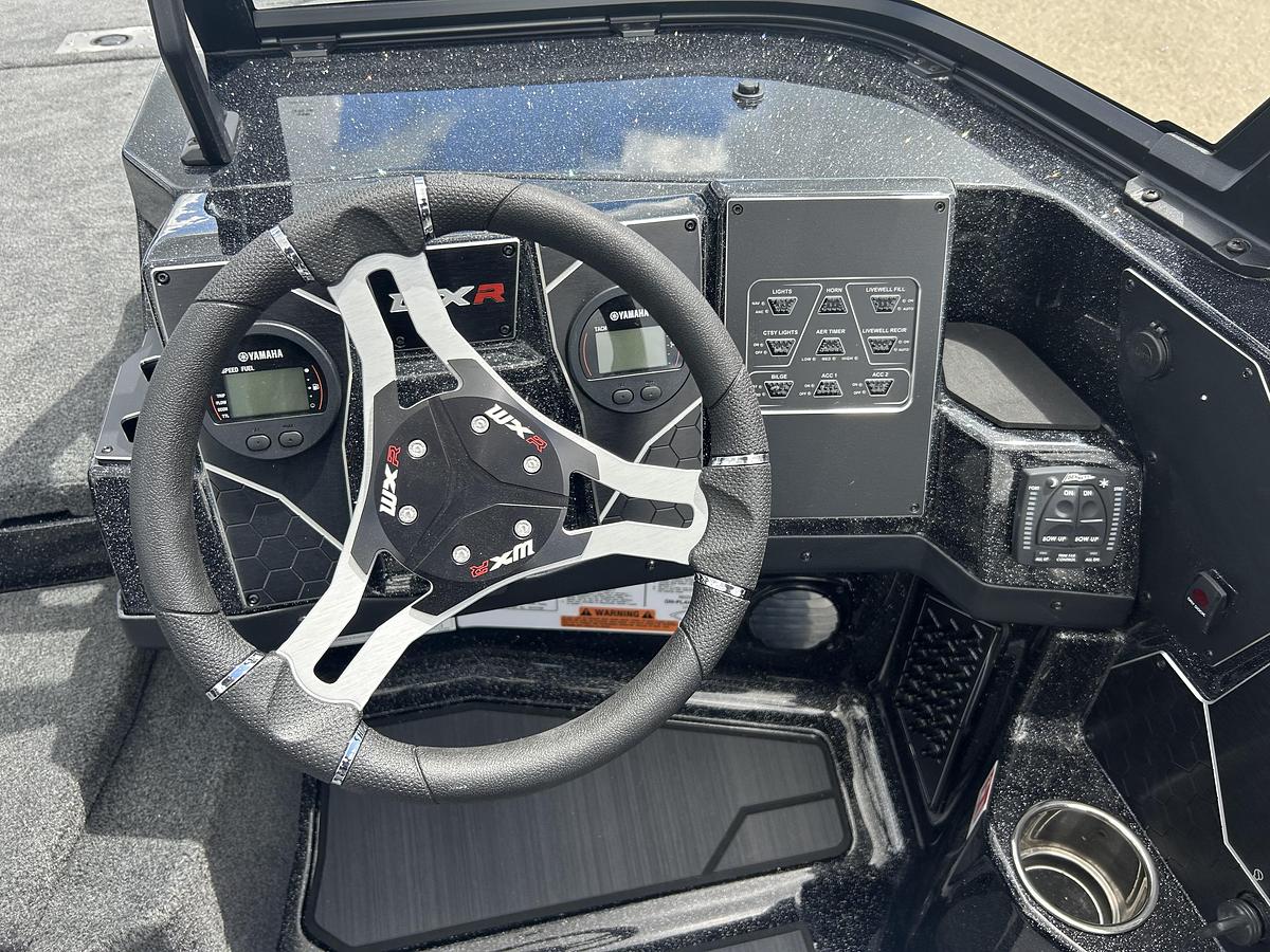 2026 Skeeter WXR2060F