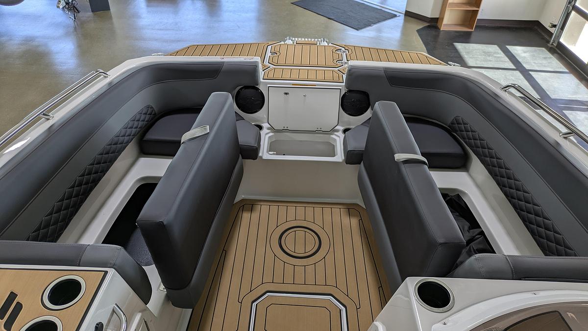 2026 Starcraft Marine SVX 191 OB