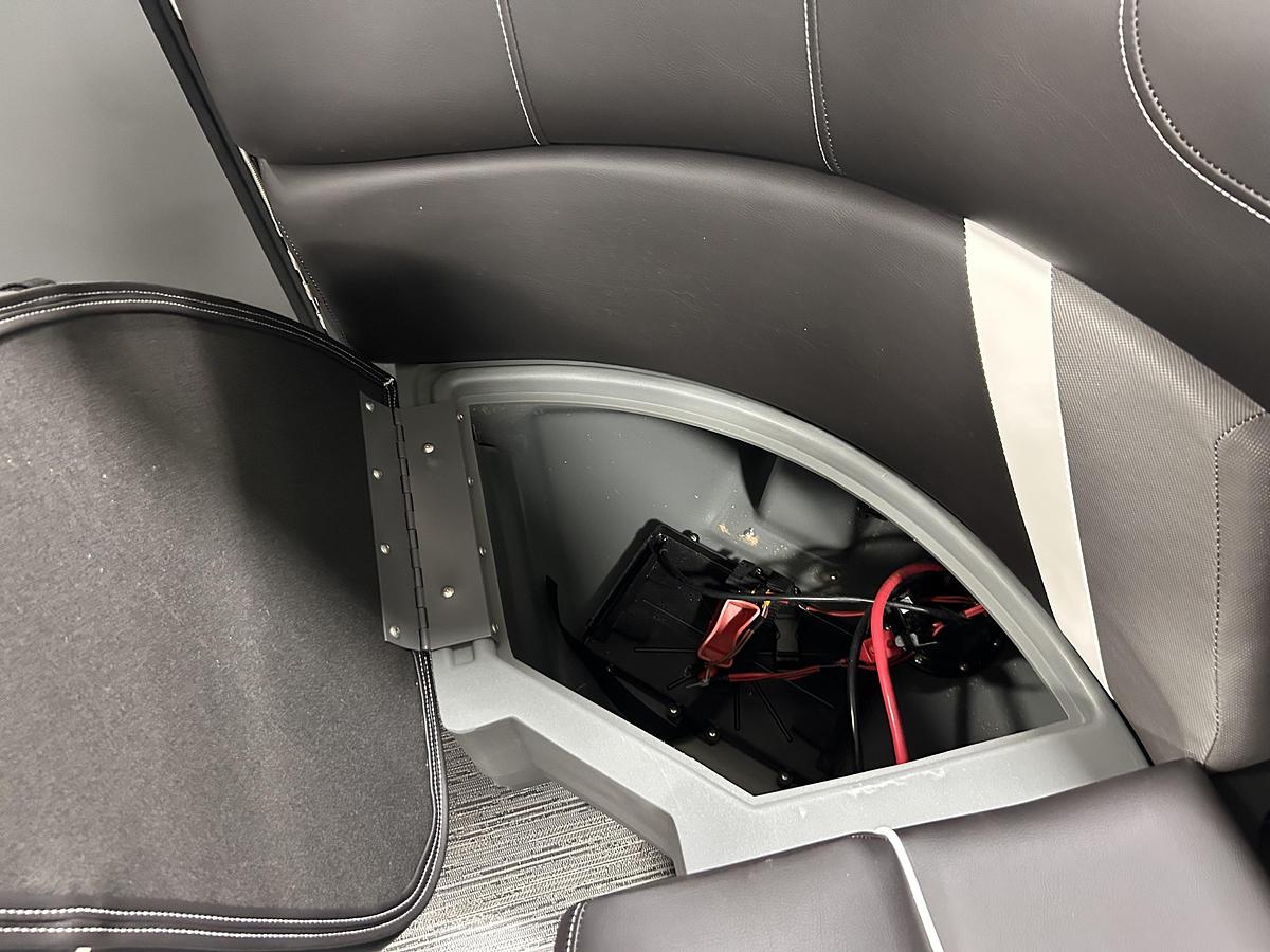 2026 Sylvan X3 Platinum Package