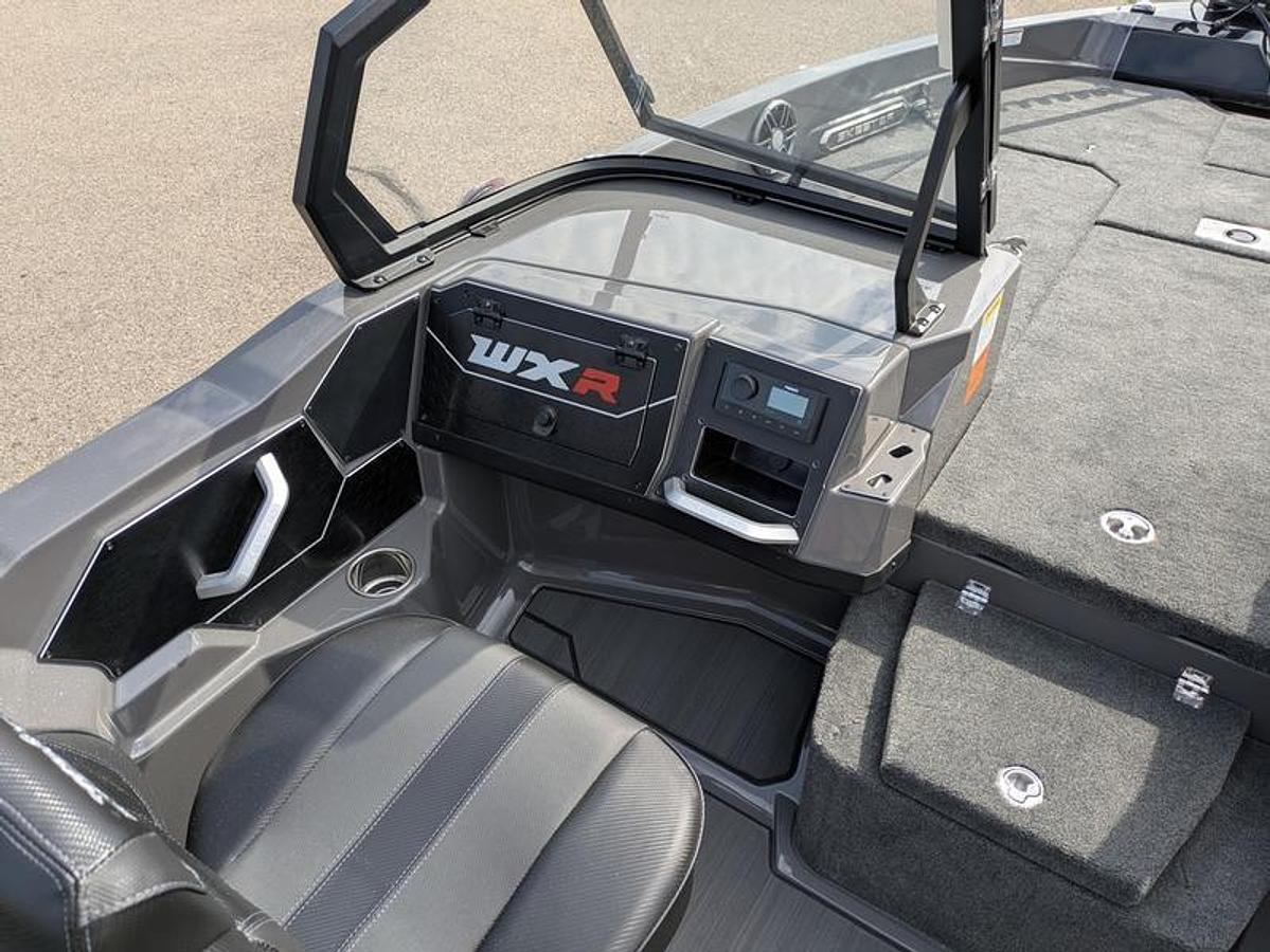 2025 Skeeter WXR2060F