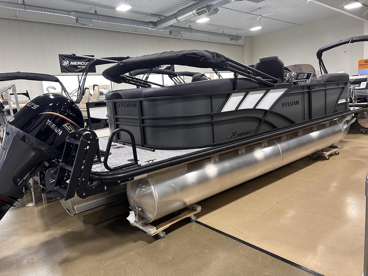 2026 Sylvan X3 Platinum Package