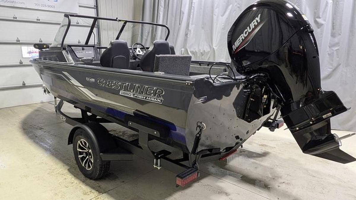 2026 Crestliner 1850 Fish Hawk