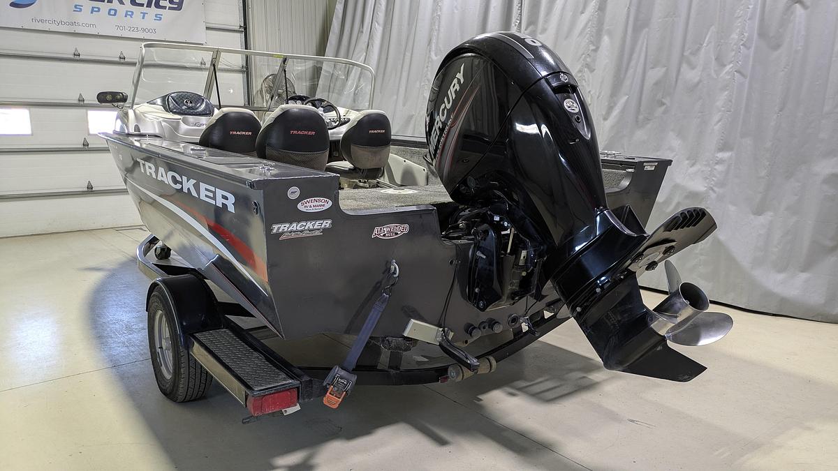 Used 2014 TRACKER Targa V18