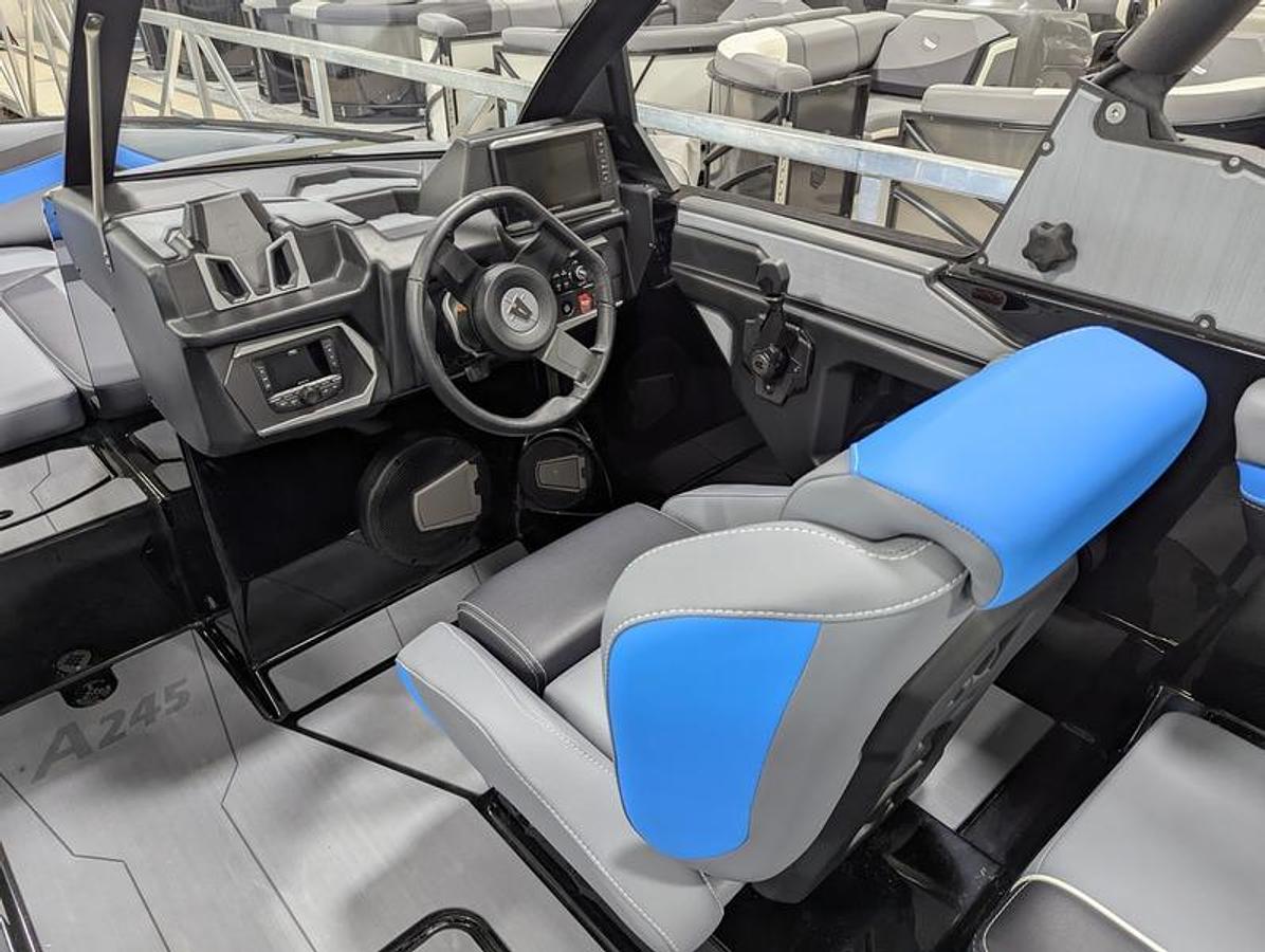 2025 Axis Wake Research A245