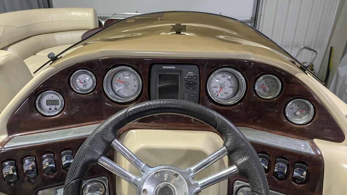 Used 2013 Starcraft Marine 256 Majestic