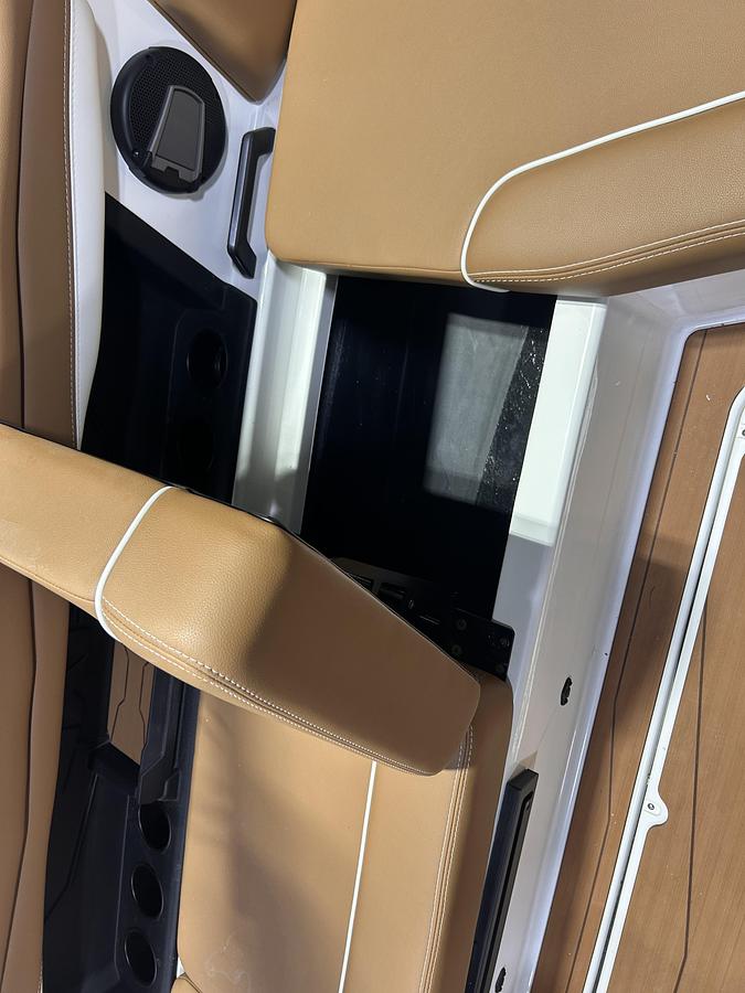 2025 Axis Wake Research A225