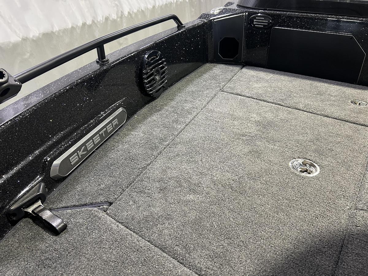 2026 Skeeter WXR2060F
