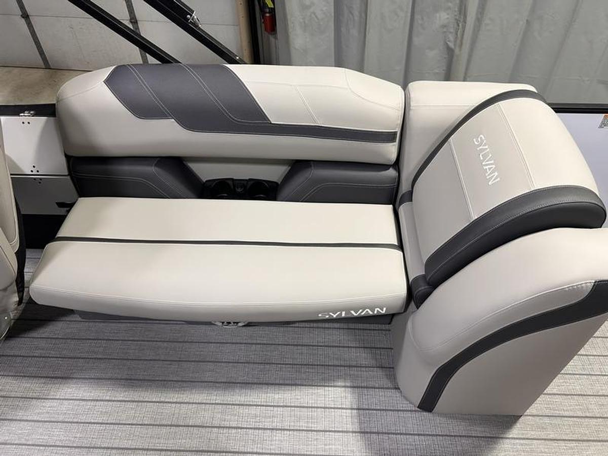 2025 Sylvan L1 Party Fish