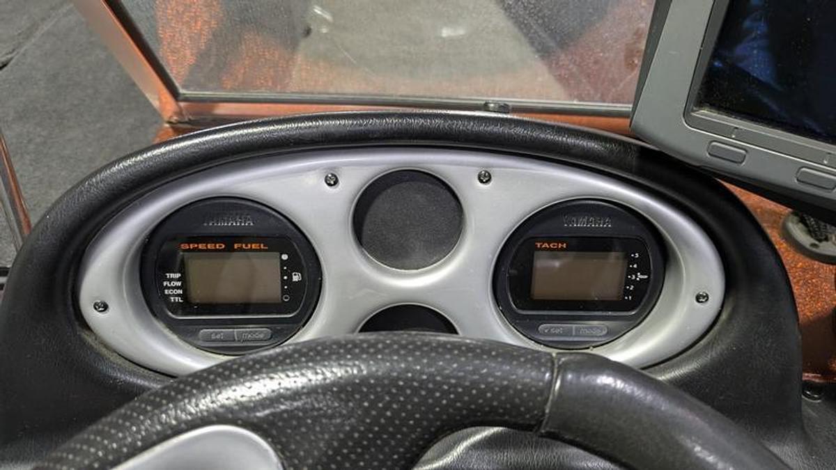 Used 2011 Skeeter WX2100