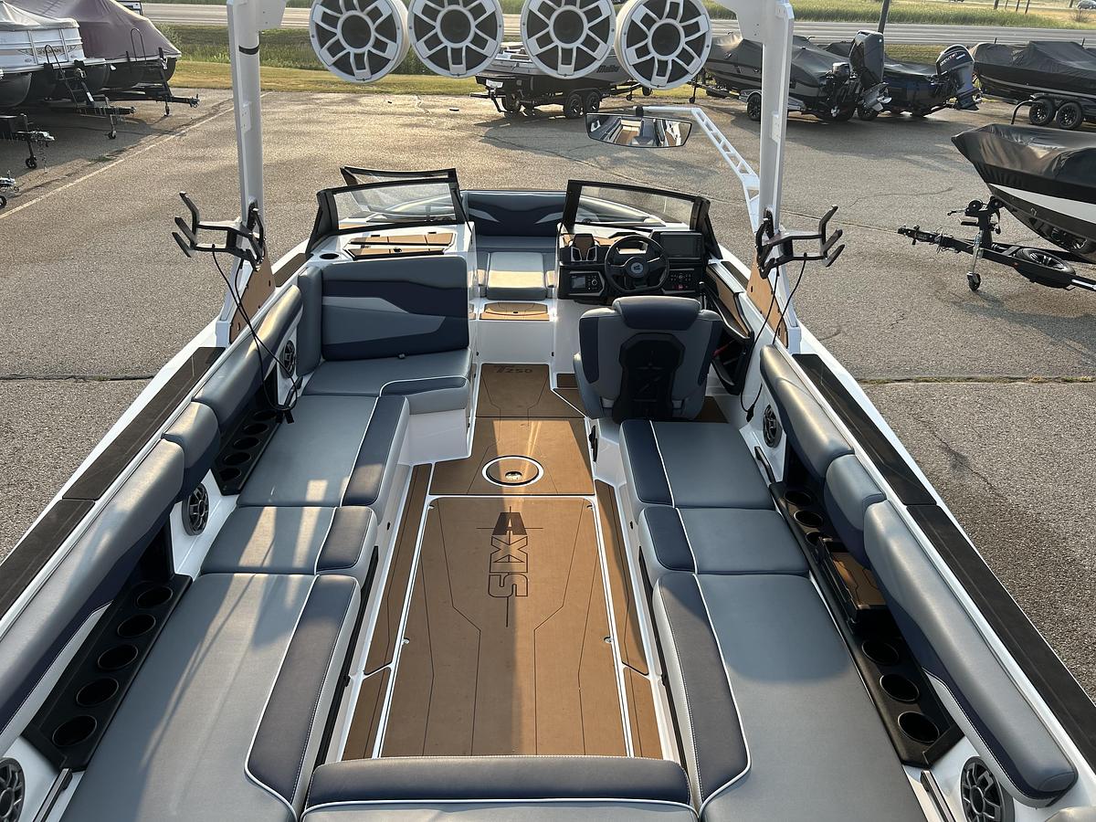 Used 2023 Axis Wake Research T250