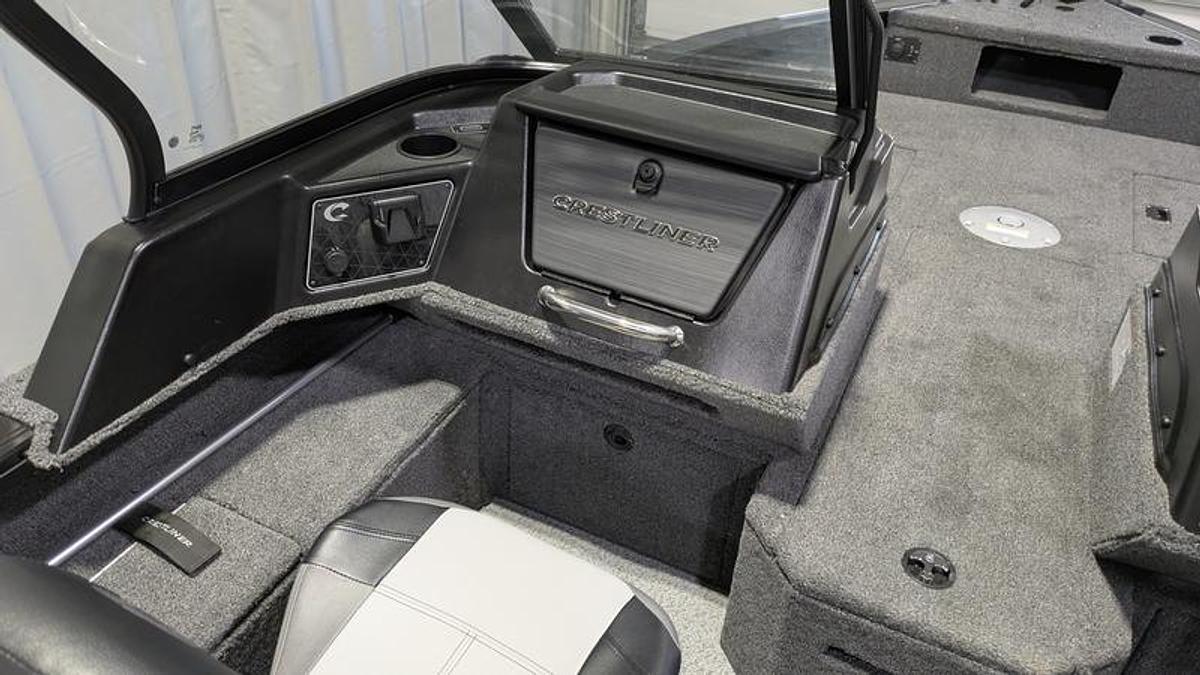 2026 Crestliner 1850 Fish Hawk