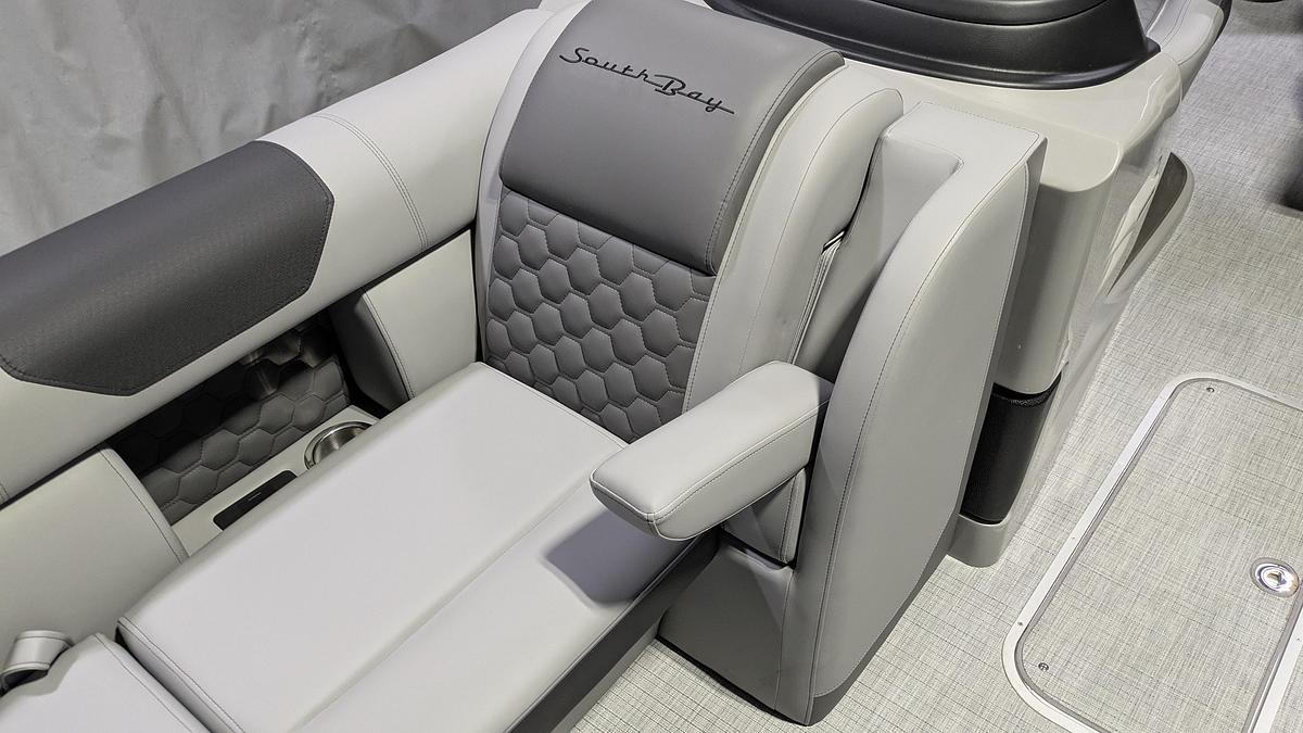 2026 South Bay 523FCR 3.0